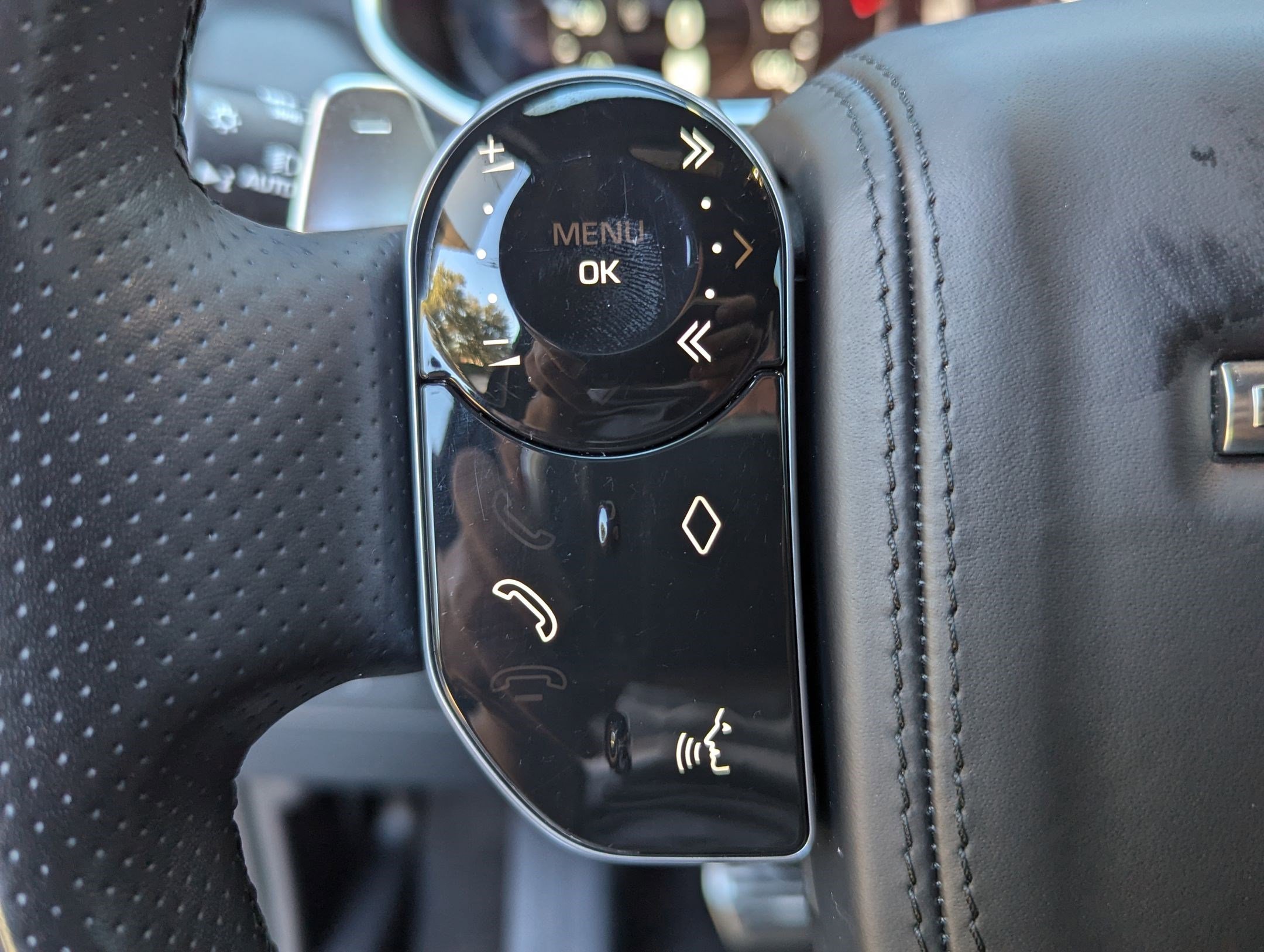 Used 2022 Land Rover Range Rover Sport HSE Silver Edition image 16