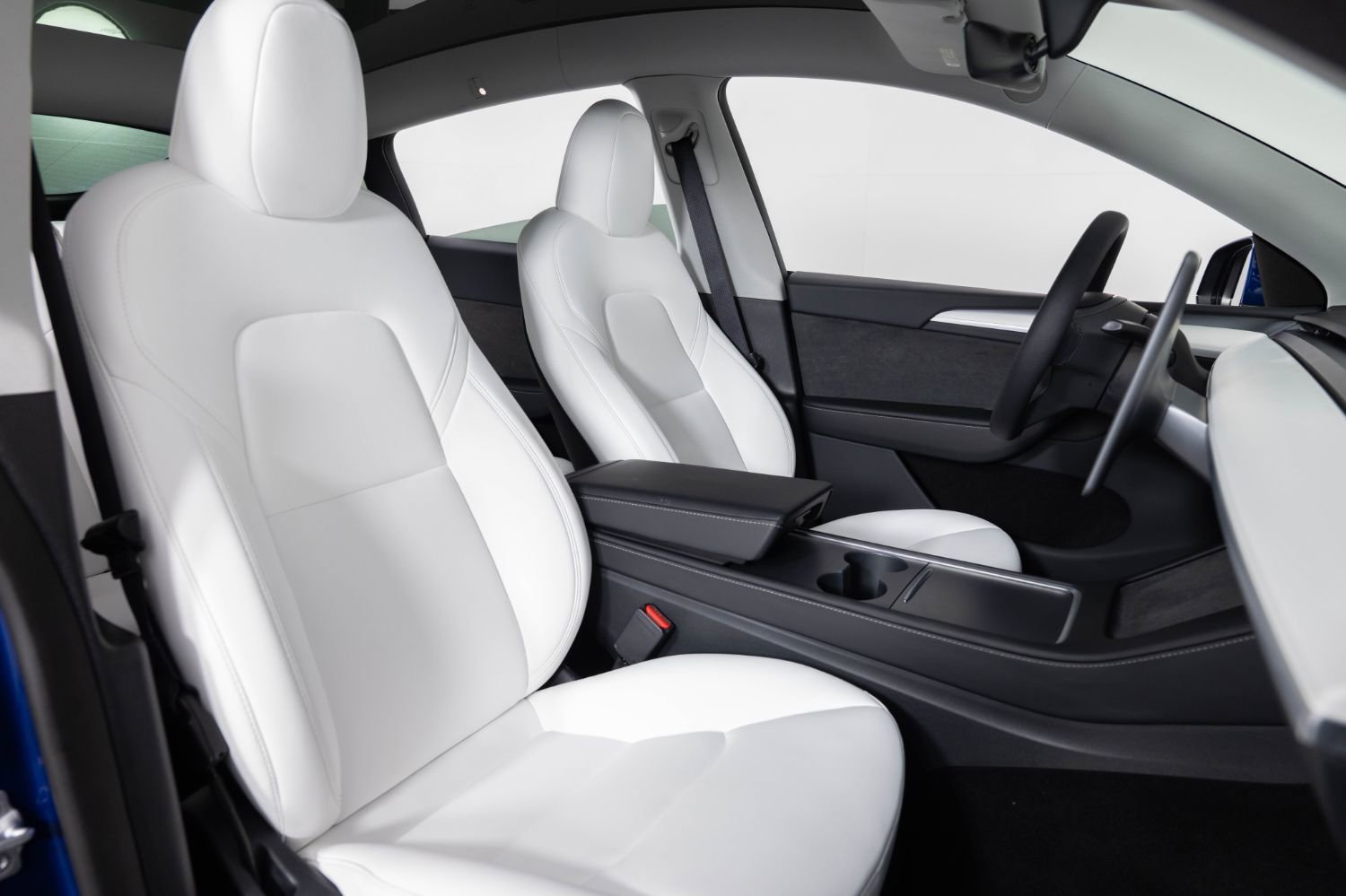 Used 2024 Tesla Model Y Long Range image 29