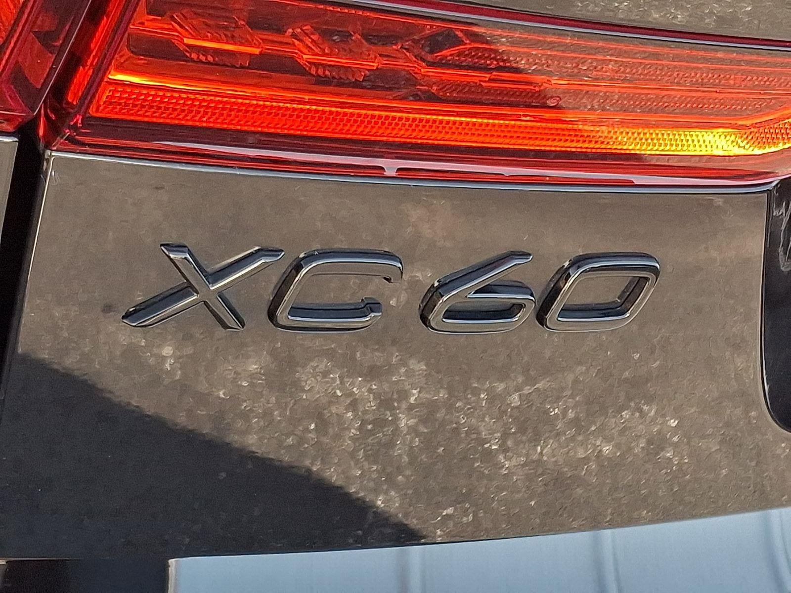 Certified 2024 Volvo XC60 B5 Ultimate w/ Climate Package AWD/4WD image 29