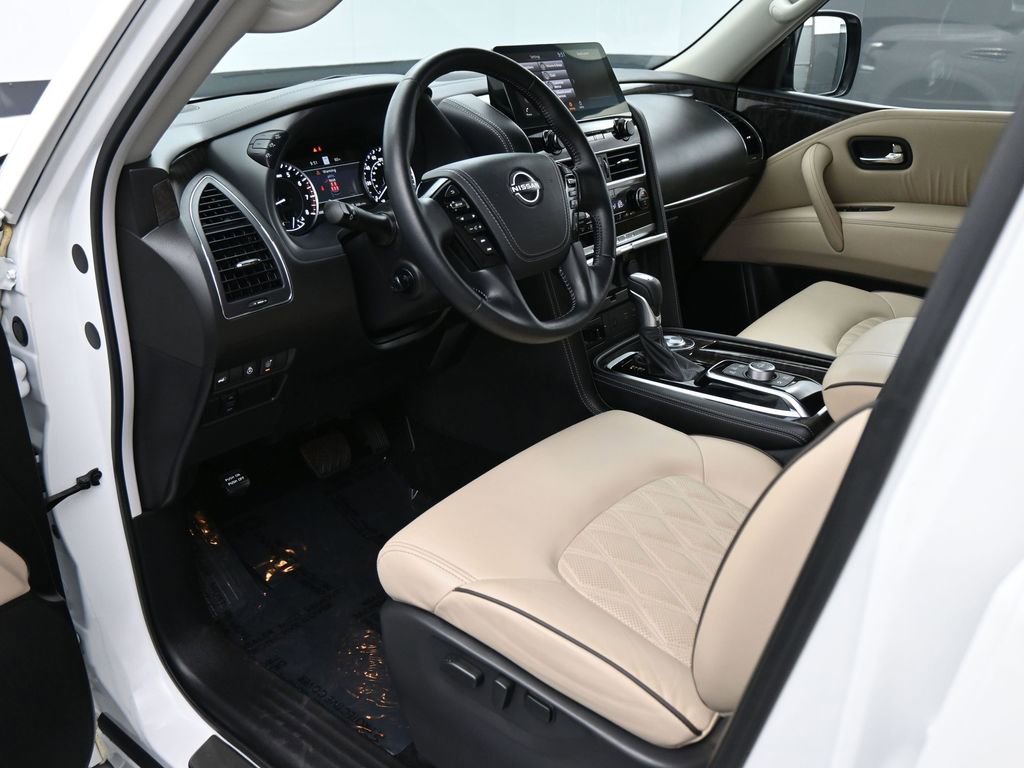 Used 2024 Nissan Armada Platinum w/ Captain's Chairs Package image 2