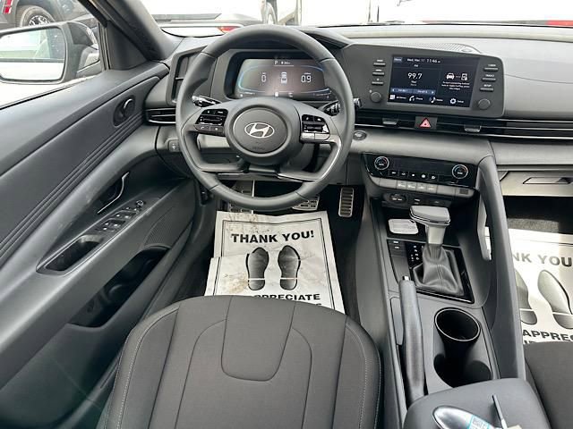 New 2026 Hyundai Elantra Sport image 10