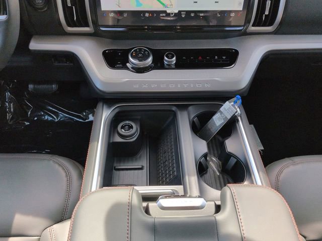 New 2025 Ford Expedition Max Active image 24