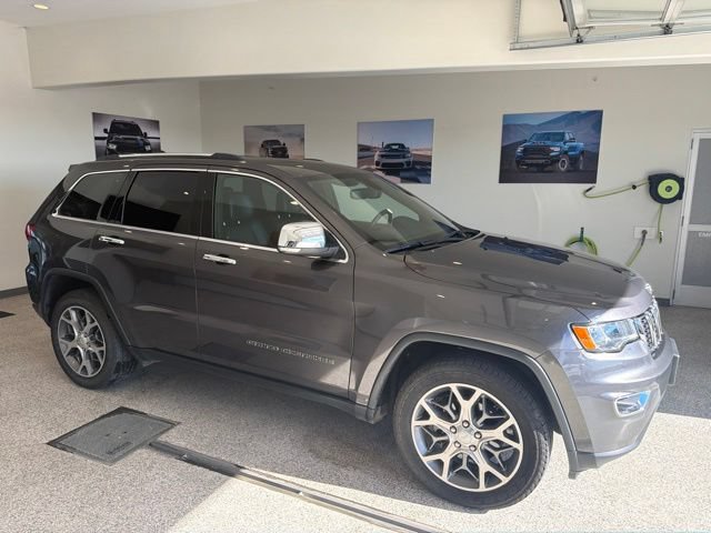 Used 2020 Jeep Grand Cherokee Limited w/ Trailer Tow Group IV
