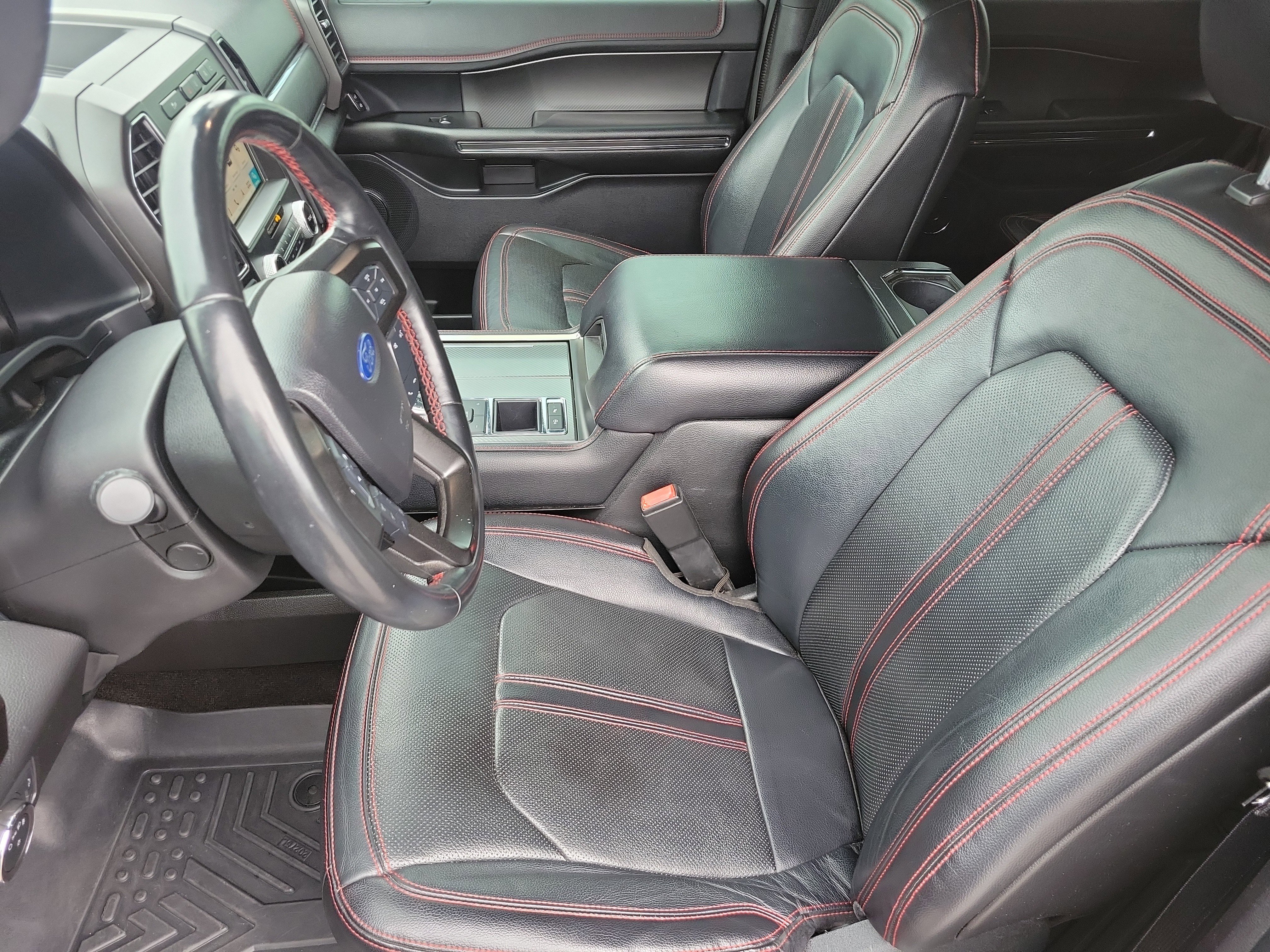 Used 2019 Ford Expedition Limited w/ Equipment Group 303A RWD image 9