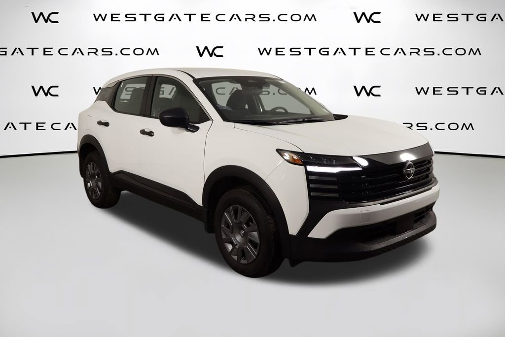 Used 2025 Nissan Kicks S image 38