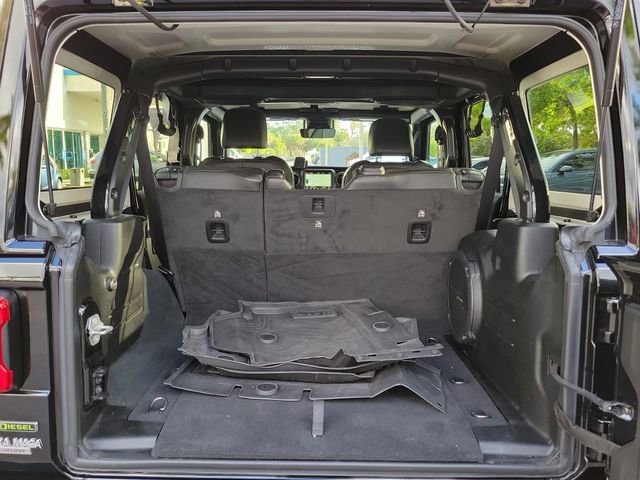 Used 2022 Jeep Wrangler Unlimited Sahara image 9