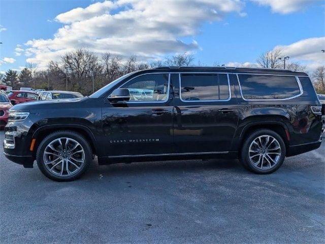 Certified 2023 Jeep Grand Wagoneer L Series III w/ HD Trailer Tow Package image 9