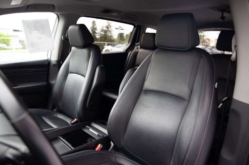 Used 2024 Honda Odyssey EX-L image 13