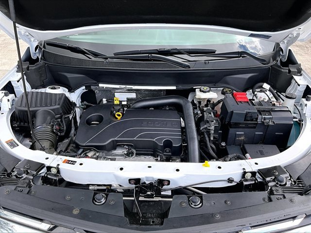 Used 2026 Chevrolet Equinox LT FWD image 11