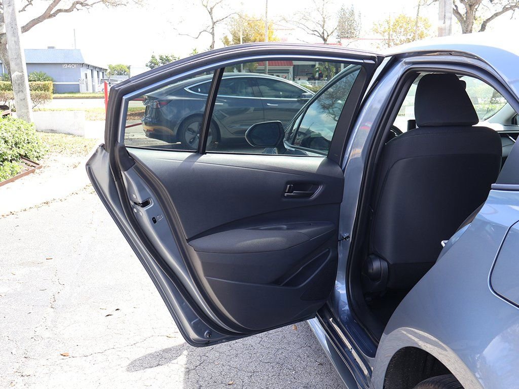 Used 2024 Toyota Corolla LE image 21