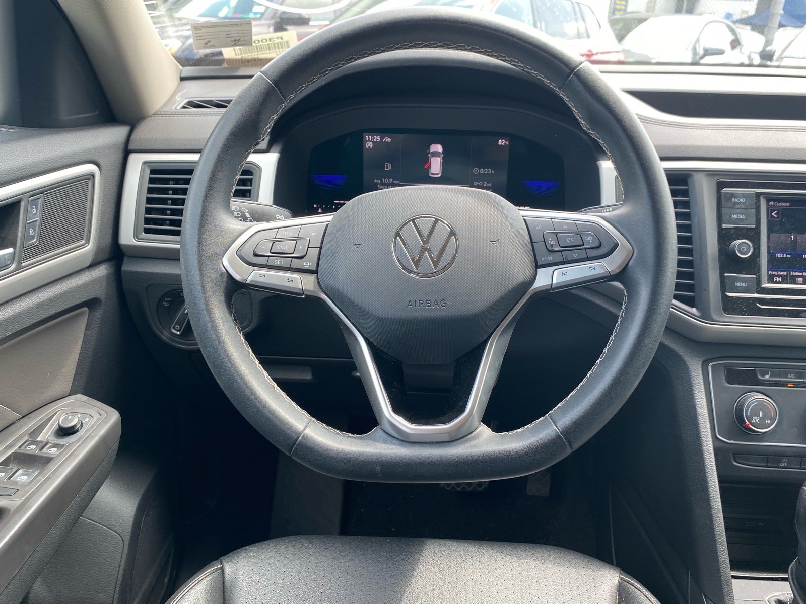 Used 2022 Volkswagen Atlas SE AWD/4WD image 5