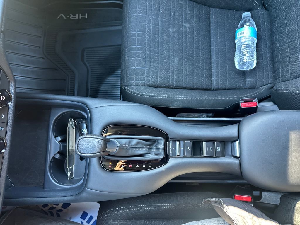 Used 2023 Honda HR-V LX image 13