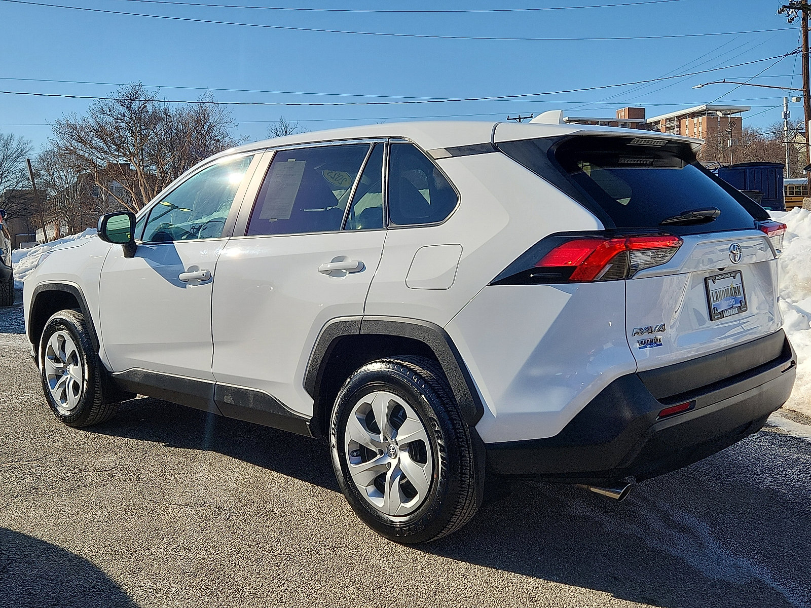 Used 2023 Toyota RAV4 LE image 6