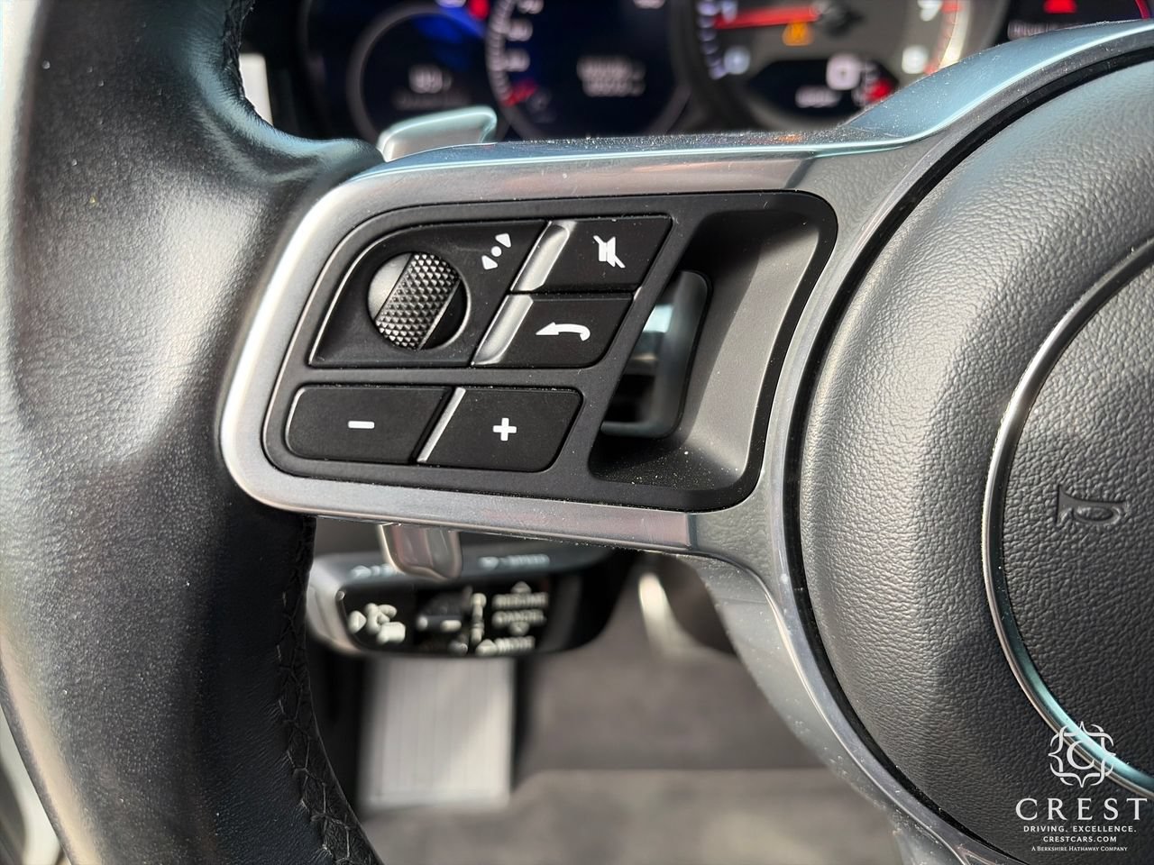 Used 2019 Porsche Cayenne S w/ Premium Package AWD/4WD image 17