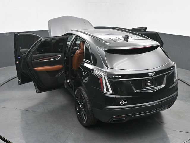 Used 2022 Cadillac XT5 Sportv w/ LPO, ONYX Package AWD/4WD image 66