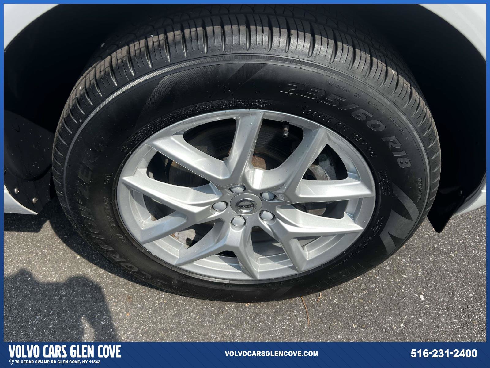 Used 2020 Volvo XC60 T5 Momentum AWD/4WD image 6