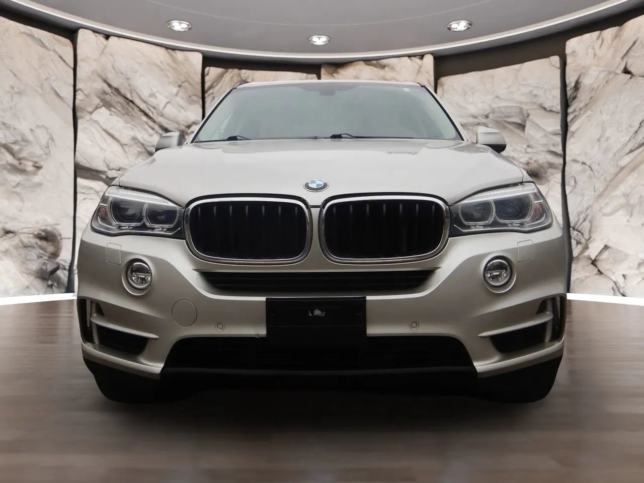 Used 2016 BMW X5 xDrive35i image 2