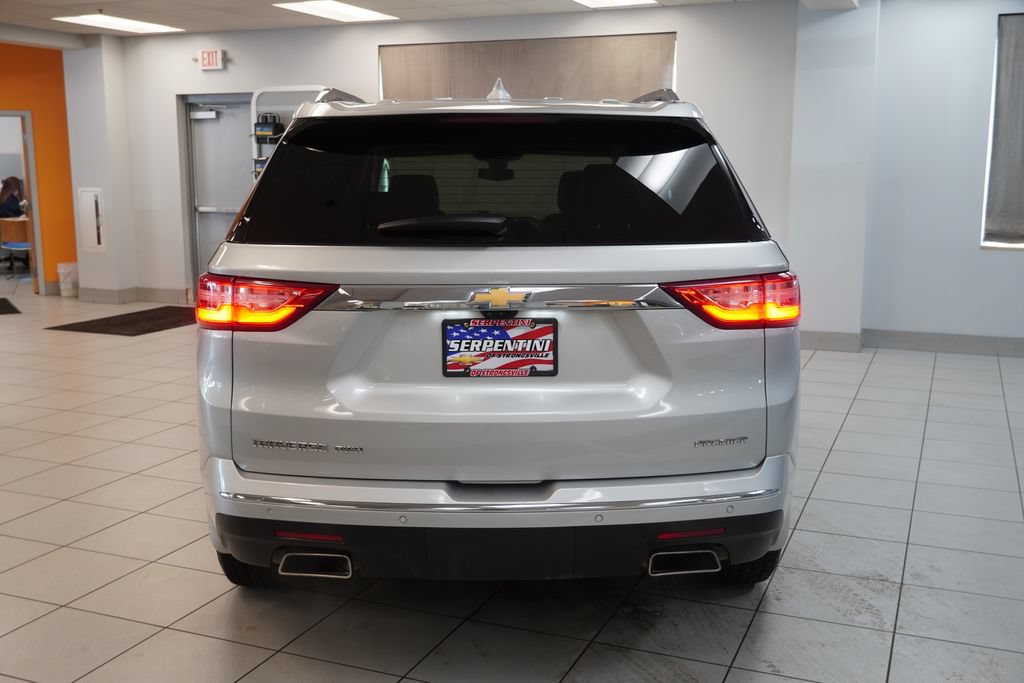 Used 2021 Chevrolet Traverse Premier AWD/4WD image 11