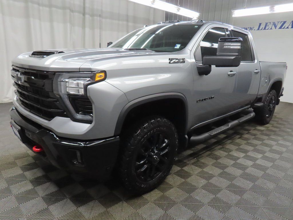Used 2025 Chevrolet Silverado 2500 LTZ w/ Trail Boss Package image 6