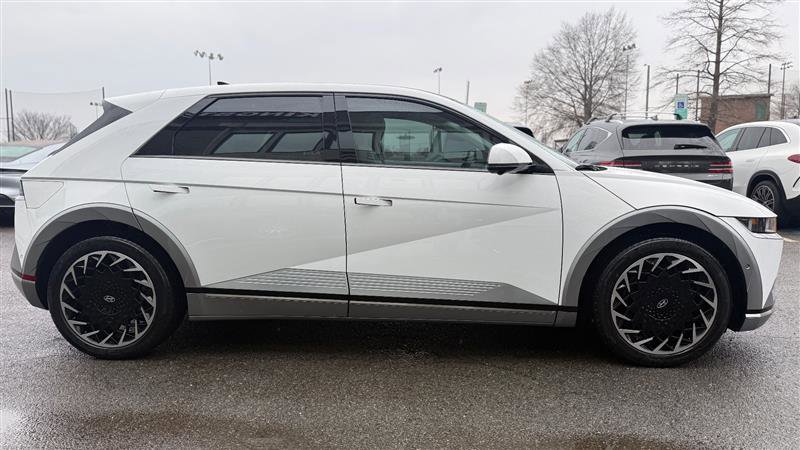 Used 2023 Hyundai Ioniq 5 Limited w/ Cargo Package image 6
