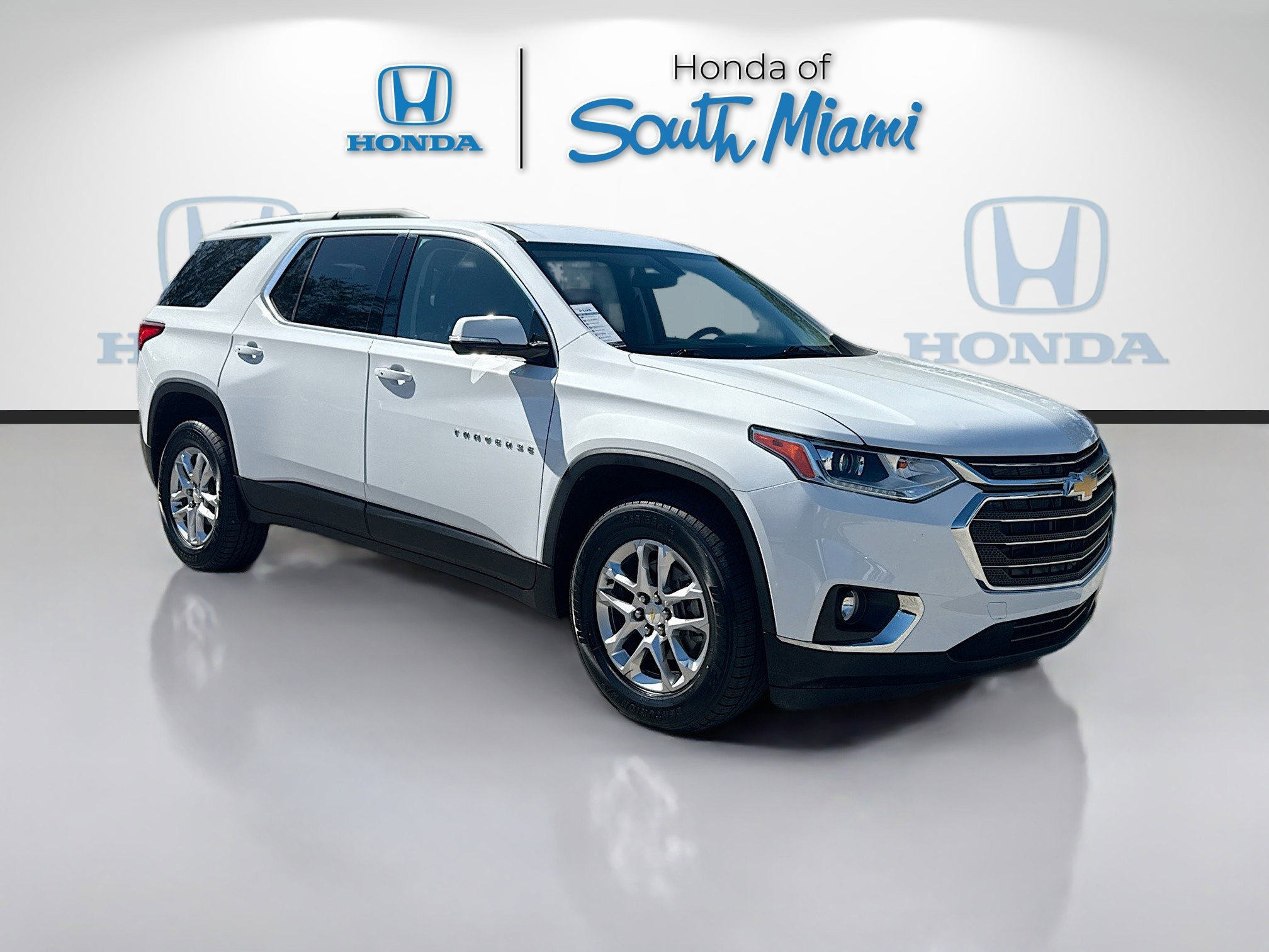 Used 2020 Chevrolet Traverse LT video 1