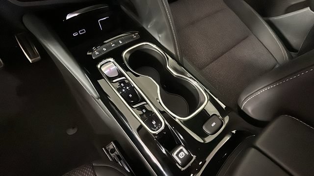 Used 2023 Buick Envision Preferred w/ Sport Touring Package AWD/4WD image 21