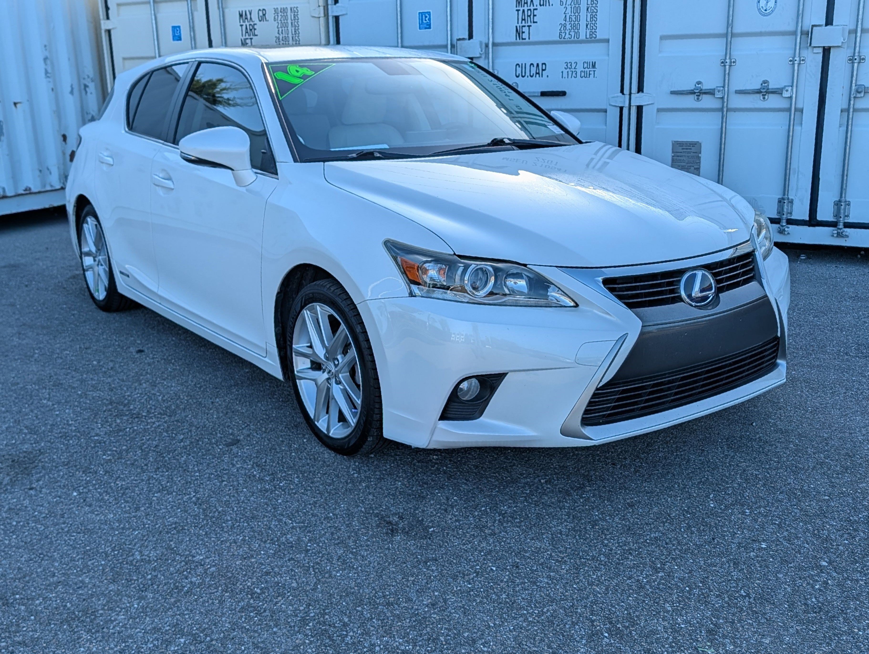 Used 2014 Lexus CT 200h FWD image 2