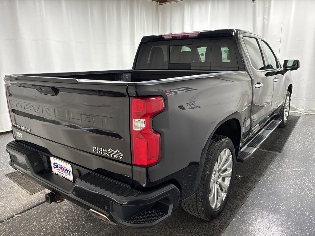 Used 2021 Chevrolet Silverado 1500 High Country w/ Technology Package image 4