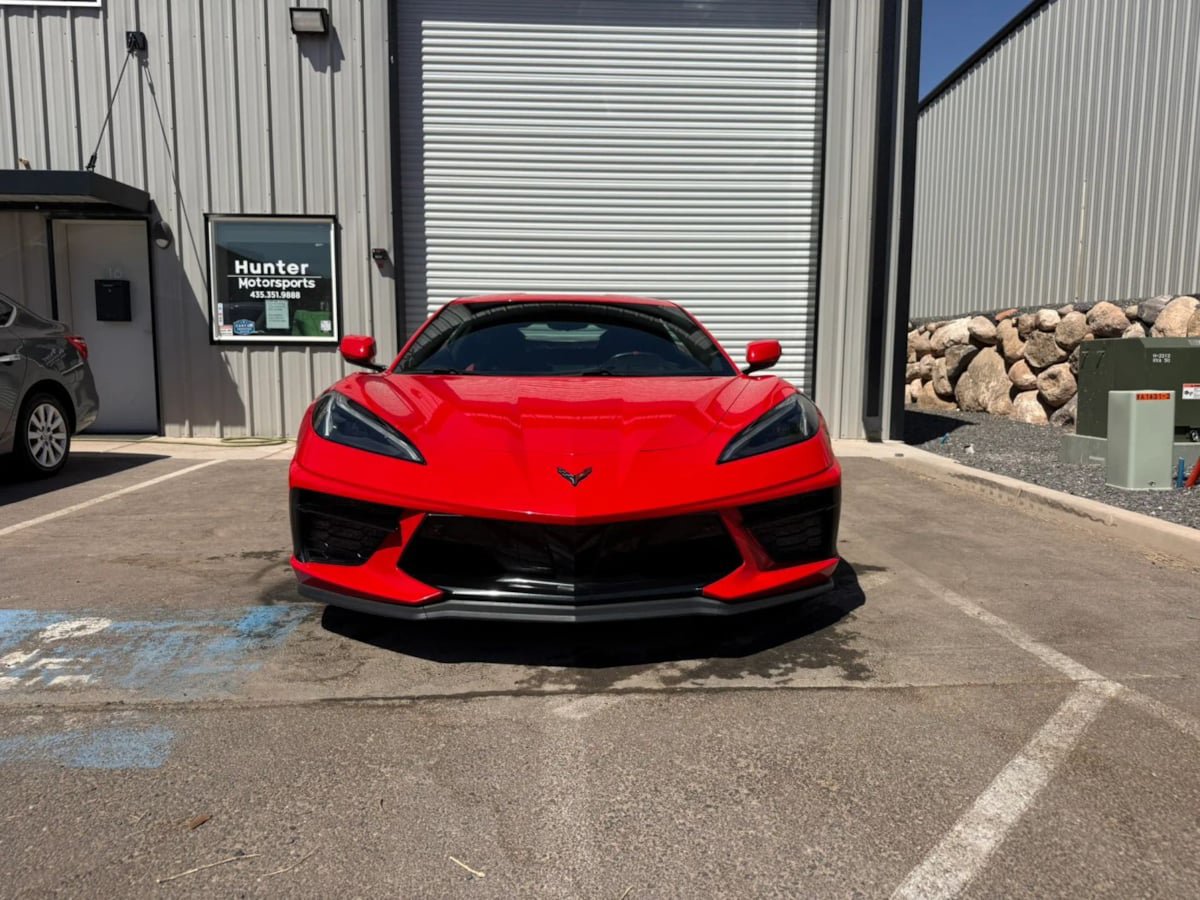Used 2021 Chevrolet Corvette Stingray Premium Cpe w/ Z51 Performance Package RWD image 15