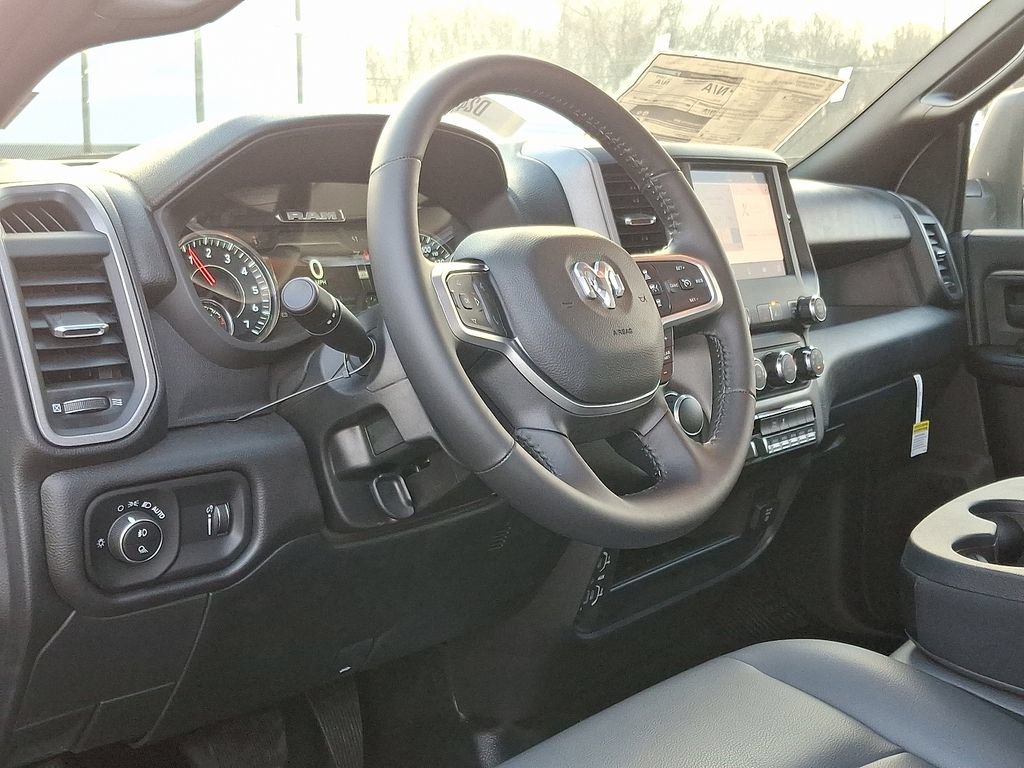 New 2024 RAM 3500 Tradesman w/ Safety Group AWD/4WD image 7