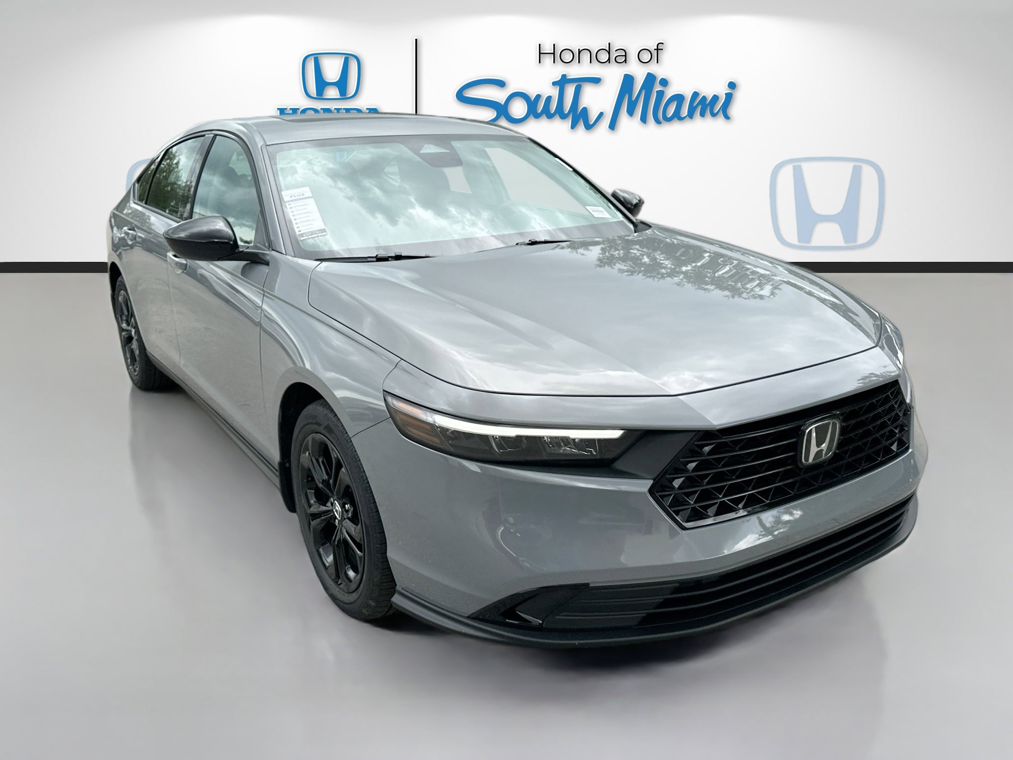 New 2025 Honda Accord SE image 1