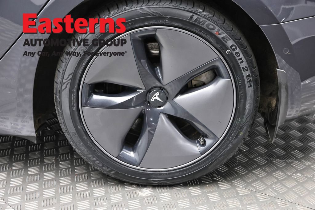 Used 2018 Tesla Model 3 Long Range image 8