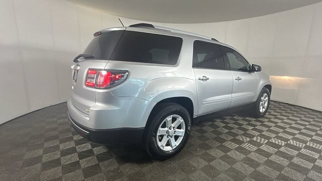 Used 2015 GMC Acadia SLE FWD image 2
