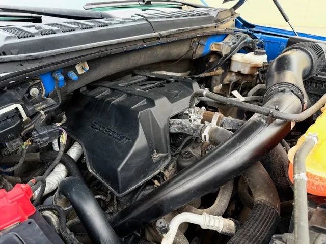 Used 2017 Ford F150 XLT w/ XTR Package image 32