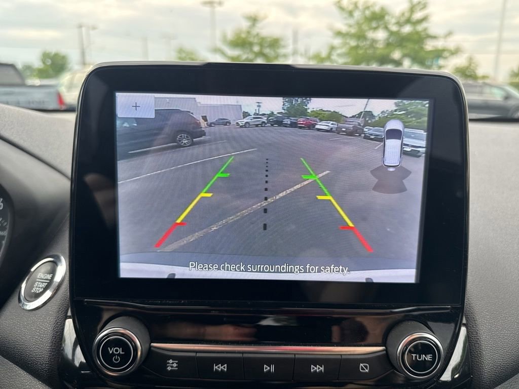 Used 2022 Ford EcoSport Titanium image 32