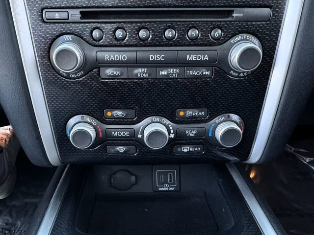 Used 2019 Nissan Pathfinder SL w/ Rock Creek Edition AWD/4WD image 23