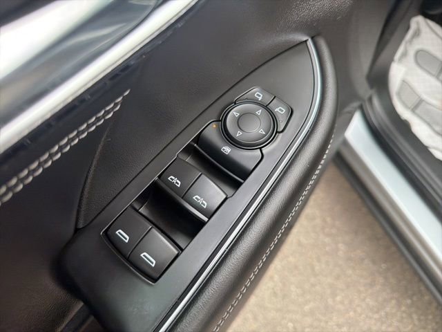 Certified 2023 Buick Envision Preferred AWD/4WD image 18