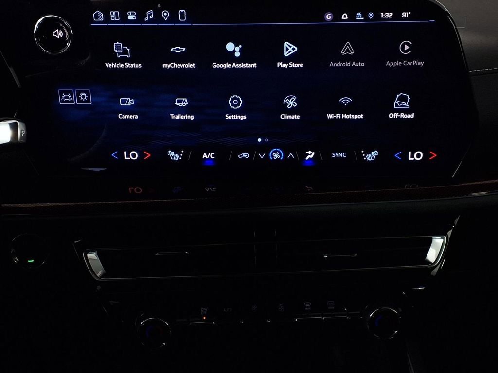 New 2026 Chevrolet Traverse Z71 w/ Driver Confidence Package AWD/4WD image 24