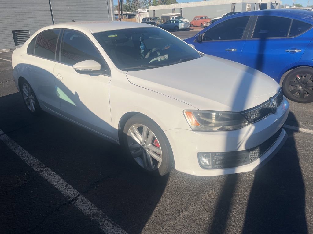 Used 2014 Volkswagen Jetta GLI image 1