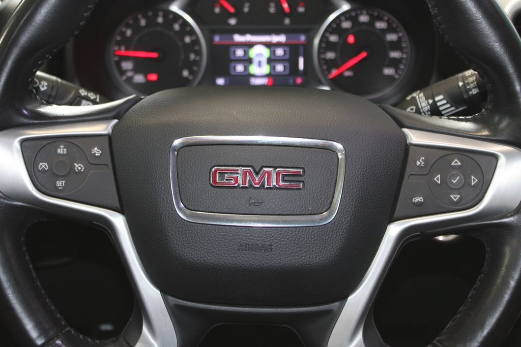 Used 2020 GMC Terrain SLE w/ Driver Convenience Package AWD/4WD image 13