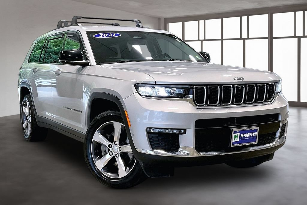 Used 2021 Jeep Grand Cherokee L Limited w/ Luxury Tech Group II AWD/4WD image 3