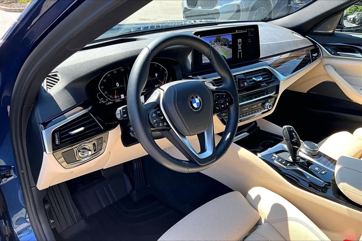 Certified 2023 BMW 530i w/ Premium Package RWD image 18