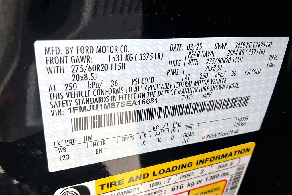 Used 2025 Ford Expedition Platinum AWD/4WD image 42