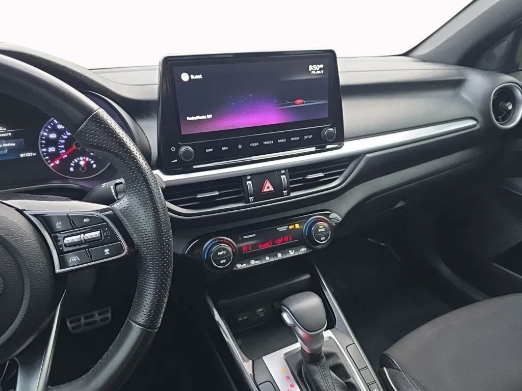 Used 2022 Kia Forte GT-Line w/ GT-Line Technology Package image 21