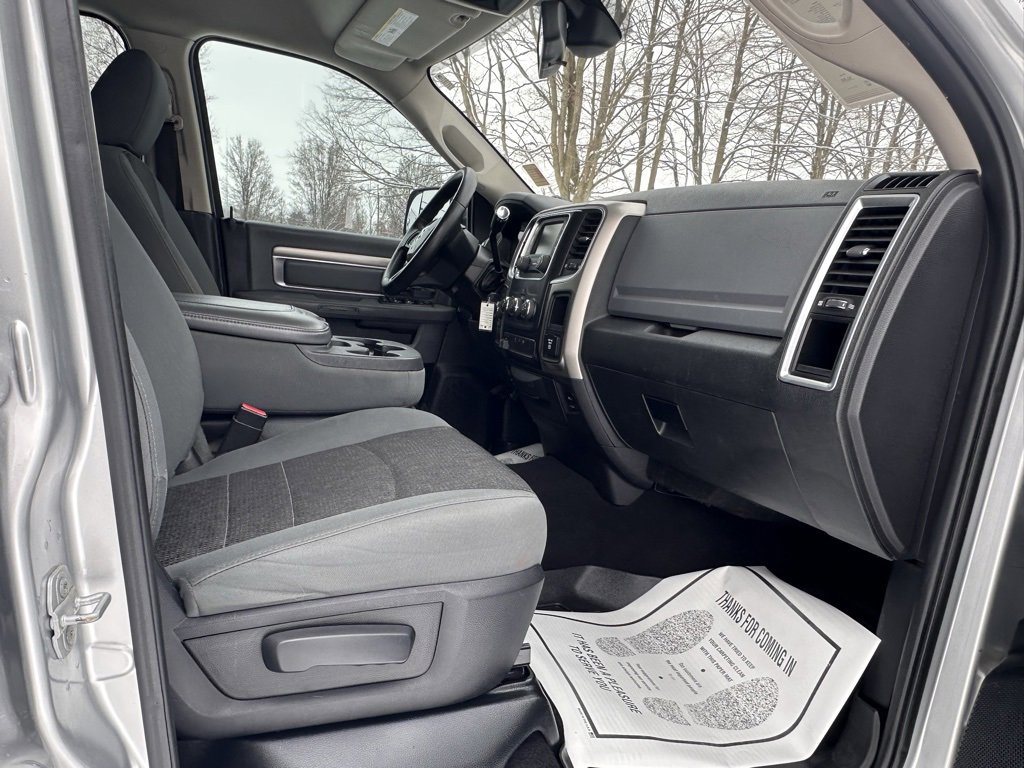 Used 2015 RAM 3500 SLT w/ Cold Weather Group image 31