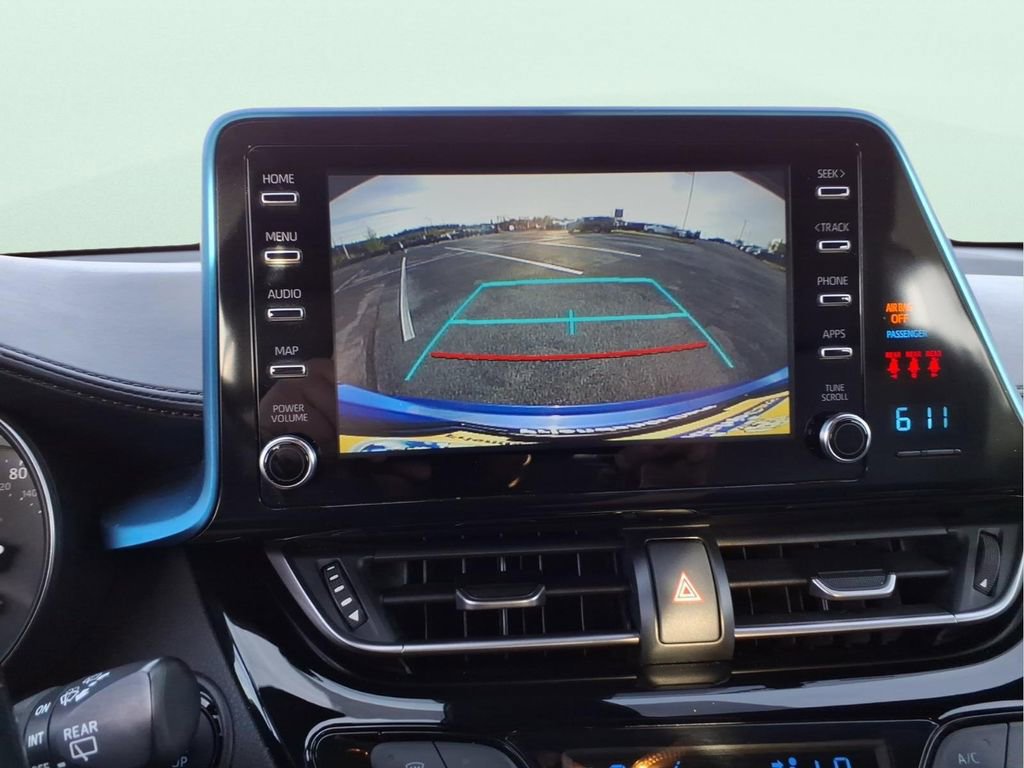 Used 2019 Toyota C-HR XLE image 21