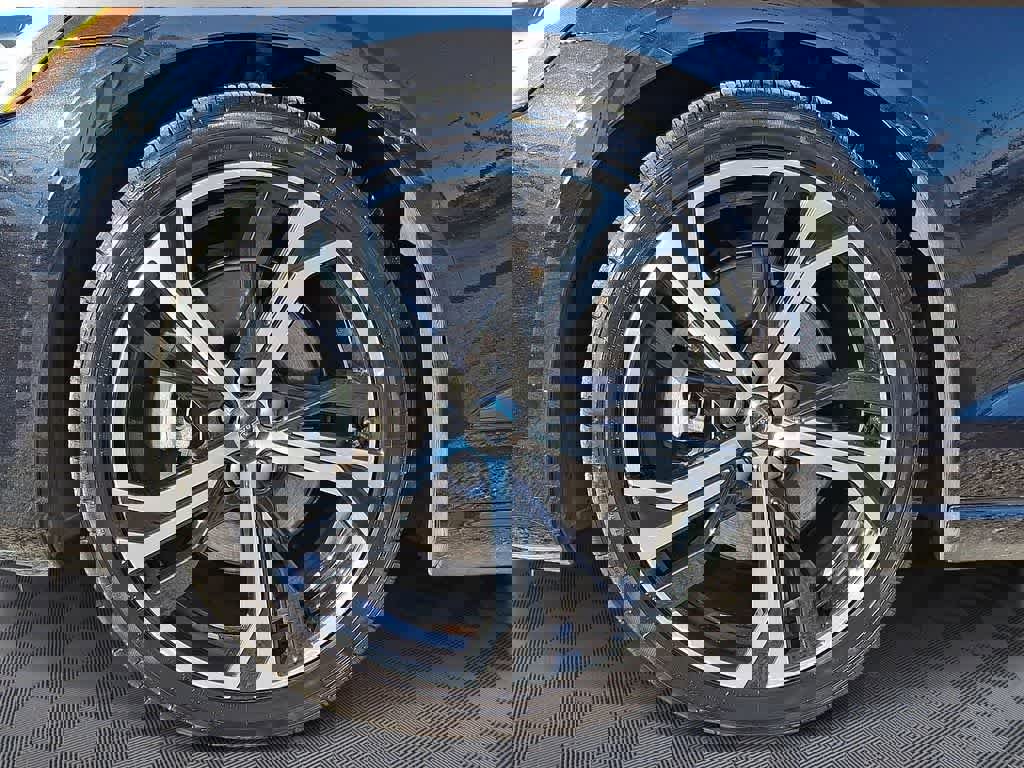 Used 2024 Volvo S60 B5 Core image 8