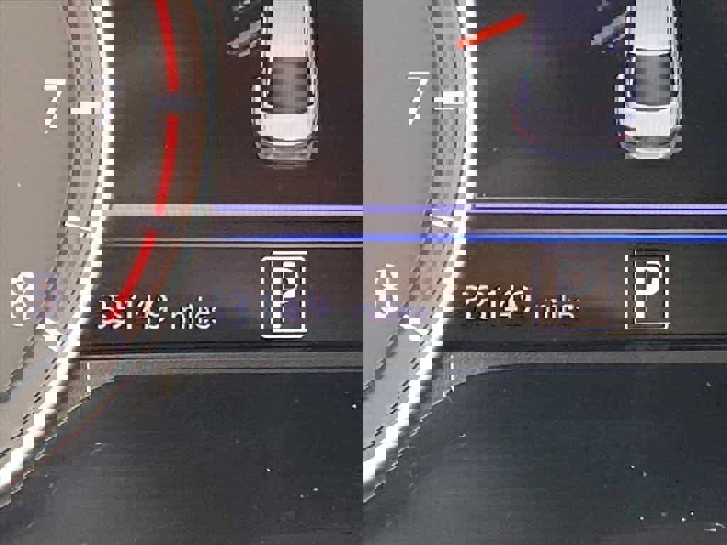 Used 2023 Nissan Sentra SR w/ SR Premium Package image 15