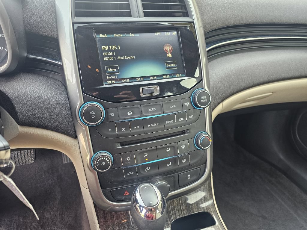 Used 2015 Chevrolet Malibu LT w/ Power Convenience Package FWD image 15