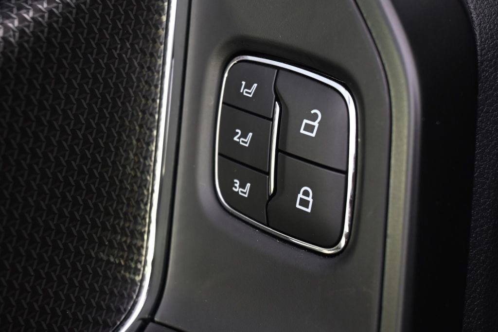 Used 2025 Ford F150 Raptor image 24